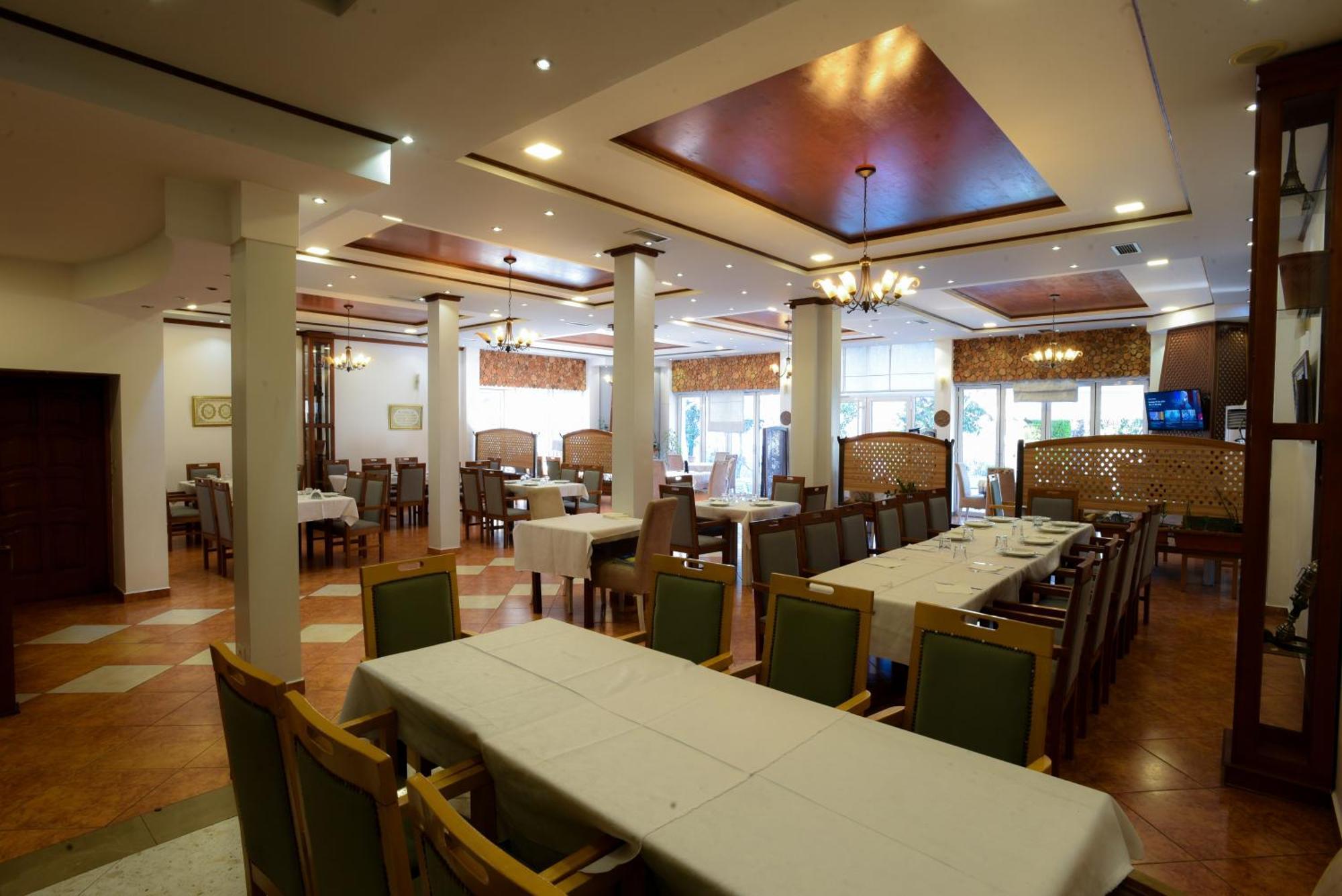 Hotel Restorant Halal Il Tramonto. 4*