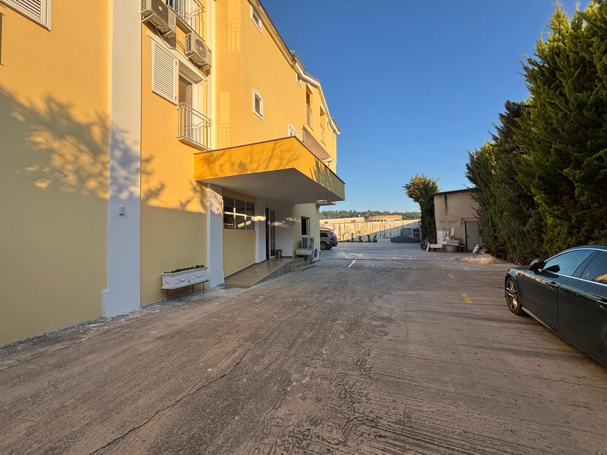 Restorant Halal Il Tramonto. Hotel